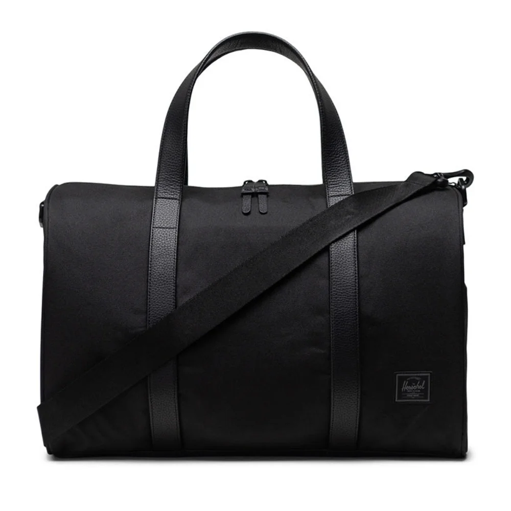 Herschel Novel Carry On Duffle